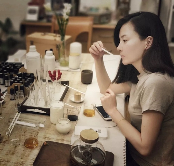 紐維爾智能鎖告訴你只要努力，演員也能做家居設(shè)計(jì)