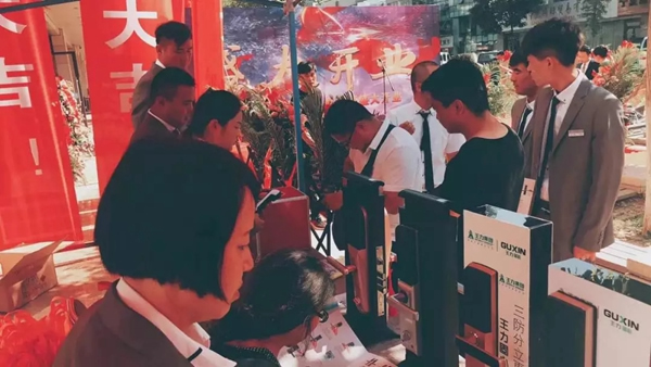 王力智能鎖寧夏銀川店耀世開業(yè)——“制霸”全國版圖再下一城完成國內(nèi)7成省市覆蓋