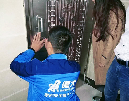 適合九零后創(chuàng)業(yè)的項(xiàng)目,您知道新時(shí)代的鎖匠有多賺錢? 適合九零后創(chuàng)業(yè)的項(xiàng)目,您知道新時(shí)代的鎖匠有多賺錢?