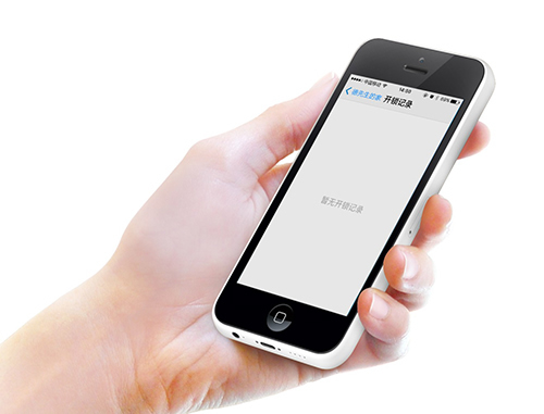 爸爸很忙,裝了把手機門鎖后發現三個女兒... 爸爸很忙,裝了把手機門鎖后發現三個女兒...