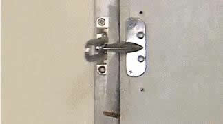 揭秘：手機(jī)門(mén)鎖獨(dú)門(mén)防盜秘招