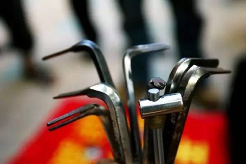 揭秘：手機(jī)門(mén)鎖獨(dú)門(mén)防盜秘招