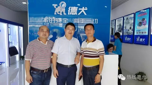 開學(xué)在即，你該給孩子買個德犬護(hù)脊減負(fù)健康書包了