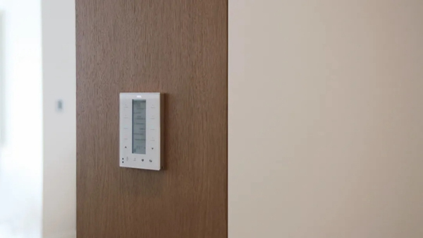 河?xùn)|智能家居:簡(jiǎn)約風(fēng)搭配全屋智能,空間格調(diào)提升不止一點(diǎn)點(diǎn) 河?xùn)|智能家居:簡(jiǎn)約風(fēng)搭配全屋智能,空間格調(diào)提升不止一點(diǎn)點(diǎn)