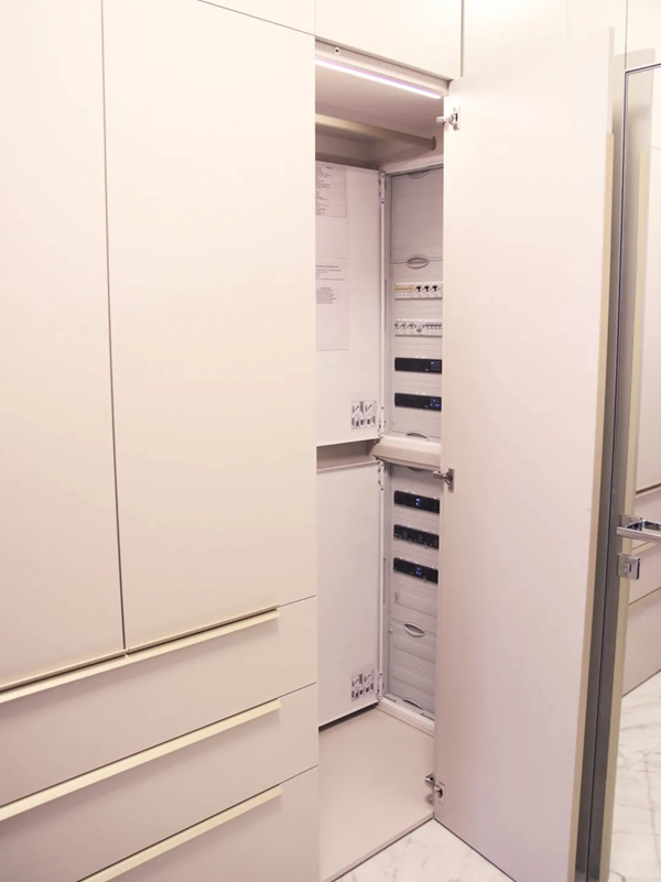 河?xùn)|智能家居:簡(jiǎn)約風(fēng)搭配全屋智能,空間格調(diào)提升不止一點(diǎn)點(diǎn)