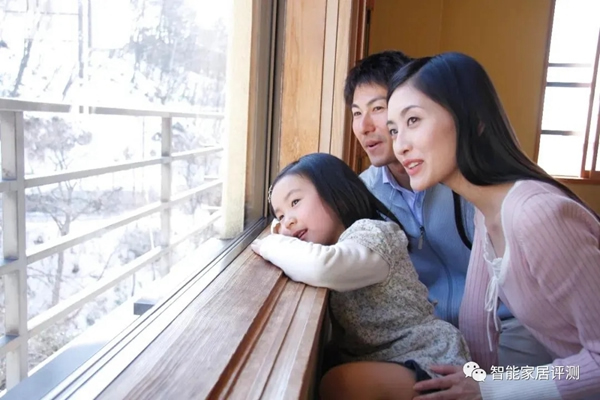 松下智能家居控制系統:3點改變,教您周末如何“宅”出高級感 松下智能家居控制系統:3點改變,教您周末如何“宅”出高級感