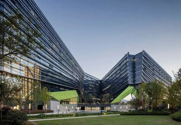 格屋案例:在隱秘的角落,恪守通透智慧——螞蟻金服大廈的格調與品質 格屋案例:在隱秘的角落,恪守通透智慧——螞蟻金服大廈的格調與品質