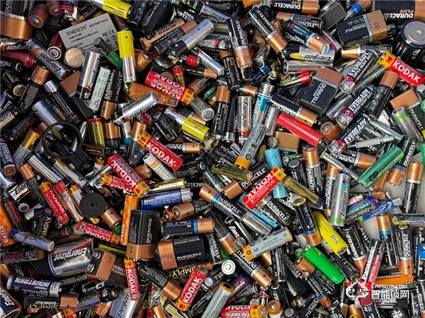 漲知識！一塊優質的電池對智能鎖到底有多重要？