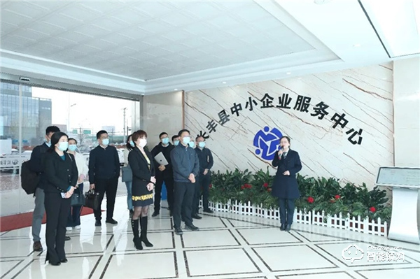 時訊|科大訊飛股份有限公司董事長劉慶峰率隊蒞臨榮事達參觀交流 時訊|科大訊飛股份有限公司董事長劉慶峰率隊蒞臨榮事達參觀交流