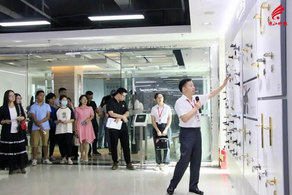 南海企業(yè)齊聚匯泰龍，來(lái)了一場(chǎng)“商業(yè)秘密保護(hù)”培訓(xùn)！