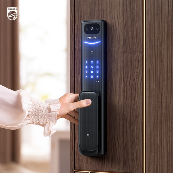 暑假孩子一人在家,有飛利浦智能鎖很安心! 暑假孩子一人在家,有飛利浦智能鎖很安心!