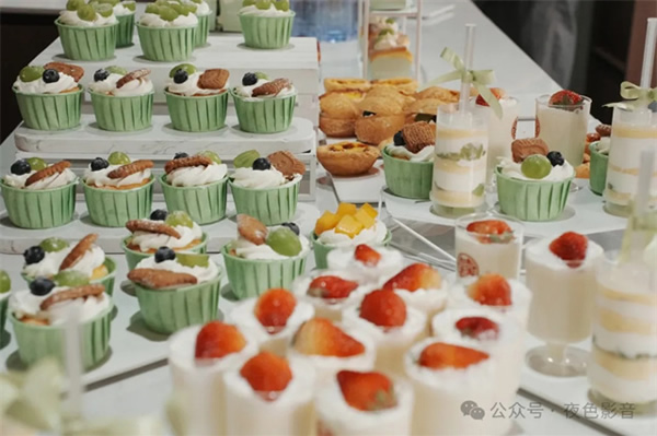 璀璨啟航 | 夜色空間·桐鄉店，華堂煥彩，駿業日新