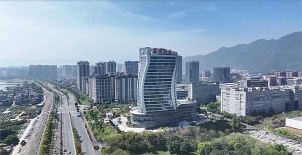 搶抓光通信賽道 星網(wǎng)銳捷為千行百業(yè)數(shù)智化轉(zhuǎn)型賦能