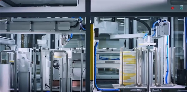 搶抓光通信賽道 星網(wǎng)銳捷為千行百業(yè)數(shù)智化轉(zhuǎn)型賦能