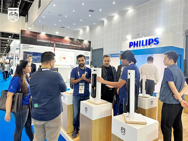 創(chuàng)新驅(qū)動(dòng),鏈接全球!飛利浦智能鎖亮相迪拜國際安防展 創(chuàng)新驅(qū)動(dòng),鏈接全球!飛利浦智能鎖亮相迪拜國際安防展