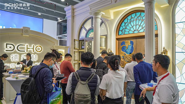 德森赫×高定展|重磅亮相,開啟藝術(shù)智能門窗新時代 德森赫×高定展|重磅亮相,開啟藝術(shù)智能門窗新時代