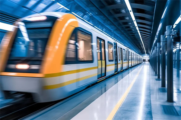 奔赴低碳,向綠而行 | 歐切斯智能調(diào)光在軌道交通中的應(yīng)用 奔赴低碳,向綠而行 | 歐切斯智能調(diào)光在軌道交通中的應(yīng)用