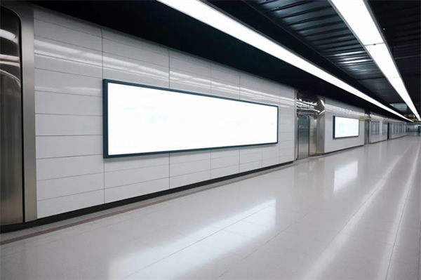 奔赴低碳,向綠而行 | 歐切斯智能調(diào)光在軌道交通中的應(yīng)用 奔赴低碳,向綠而行 | 歐切斯智能調(diào)光在軌道交通中的應(yīng)用