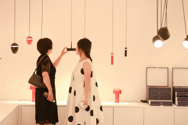 想天安康智能燈光體驗館盛大開業！