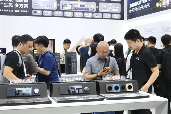 盈趣智能 x 上海SSHT | 以靠譜品質(zhì)精彩出圈