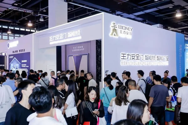 王力打造入戶門風(fēng)向標(biāo)驚艷全場，載譽收官！_1
